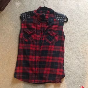 Forever 21 sleeveless button up